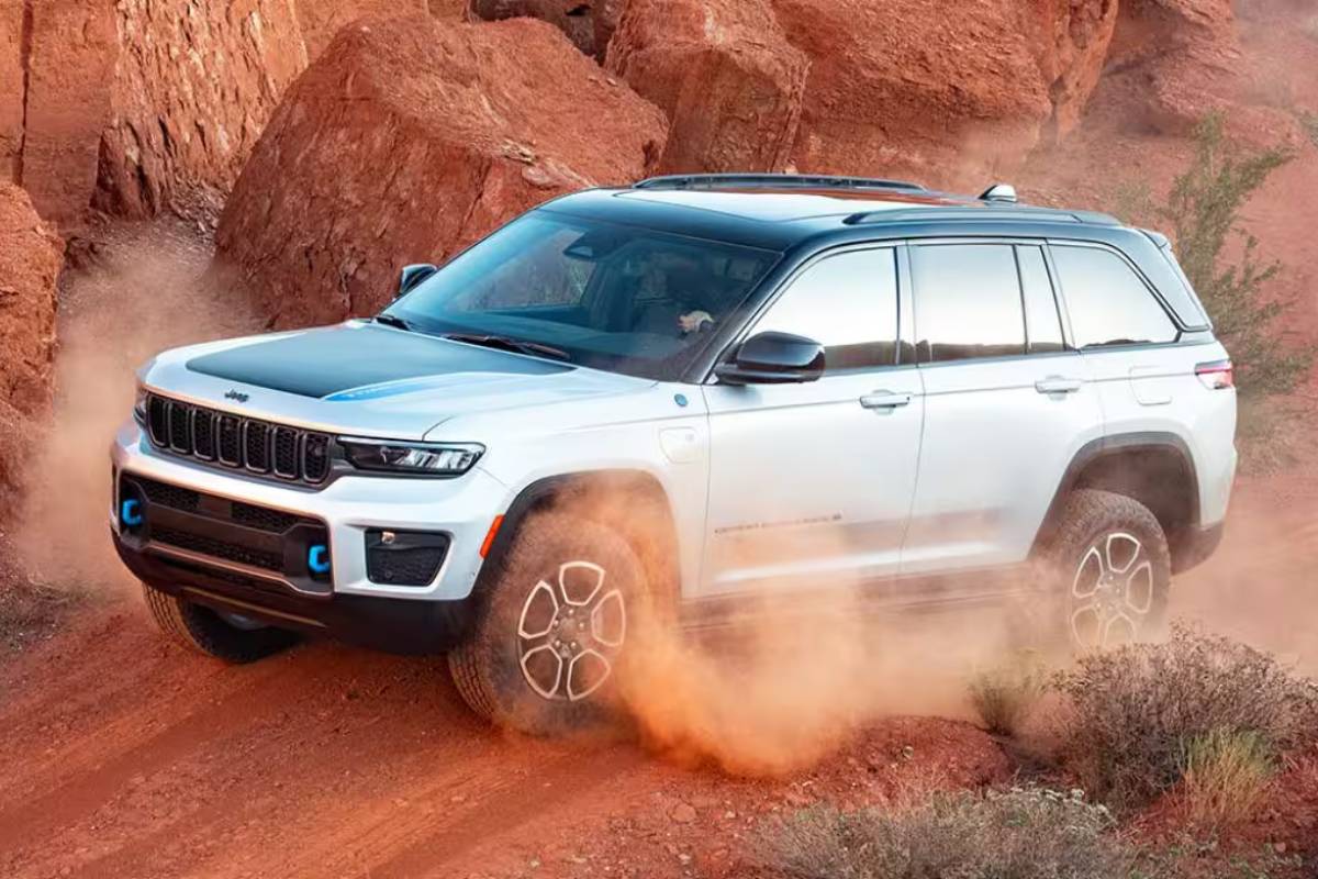2025 Grand Cherokee L